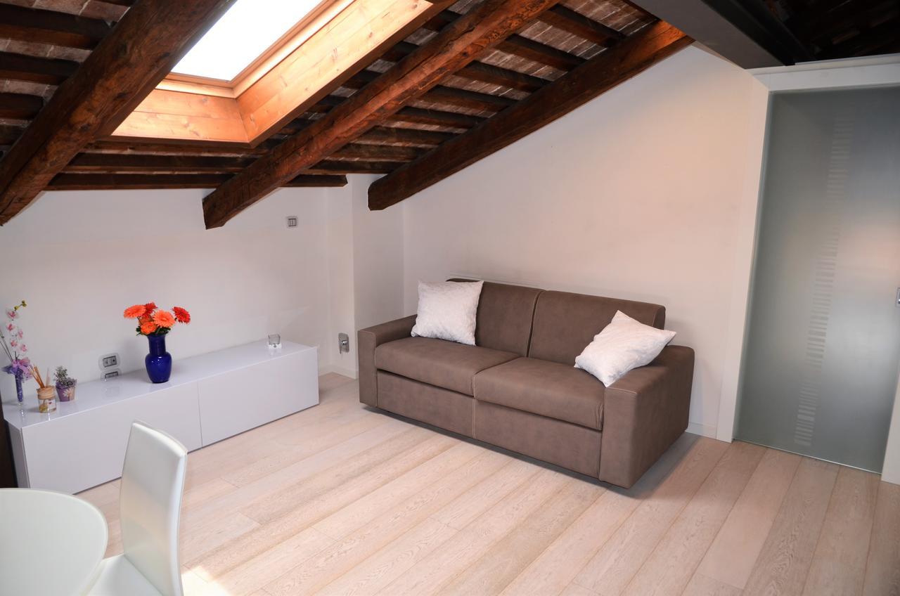 “Al Commercio” Luxury Loft 노알레 외부 사진