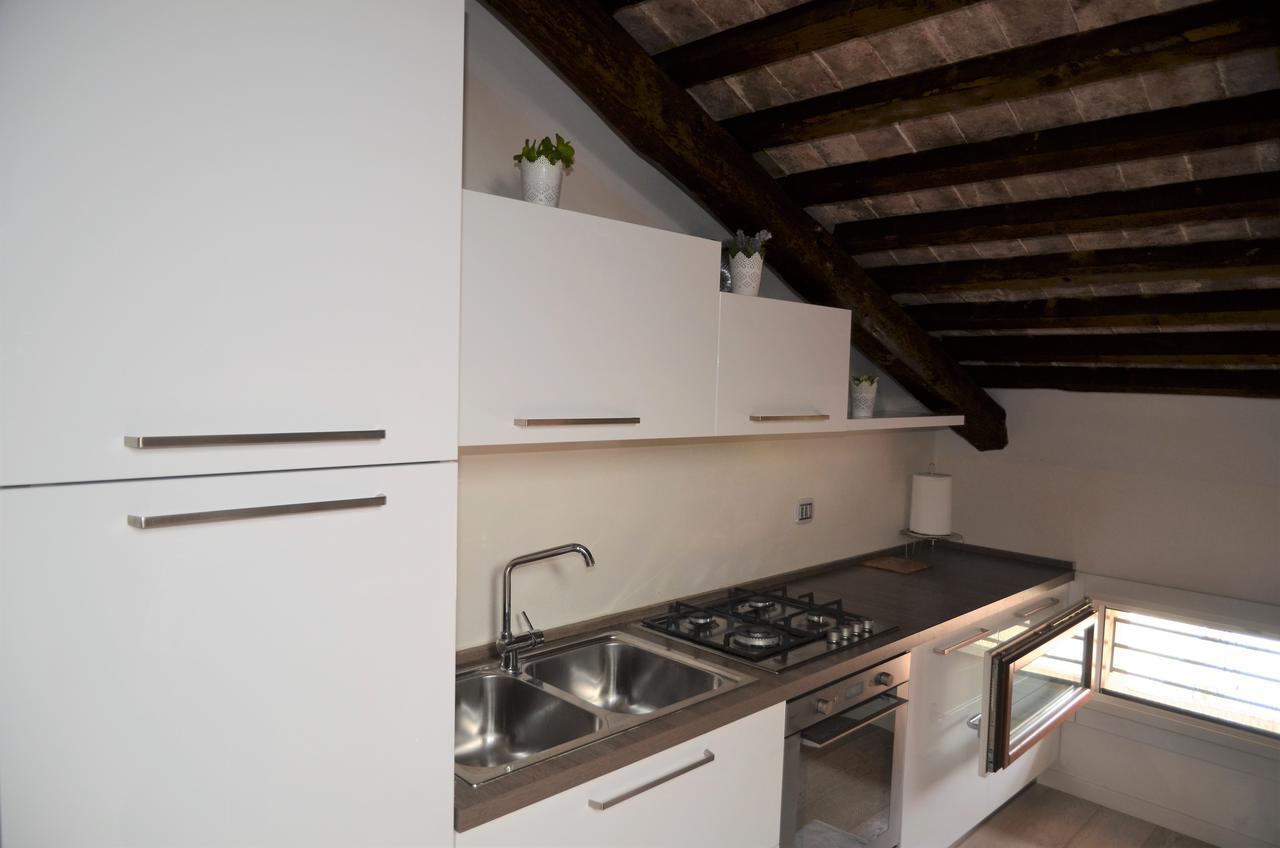 “Al Commercio” Luxury Loft 노알레 외부 사진
