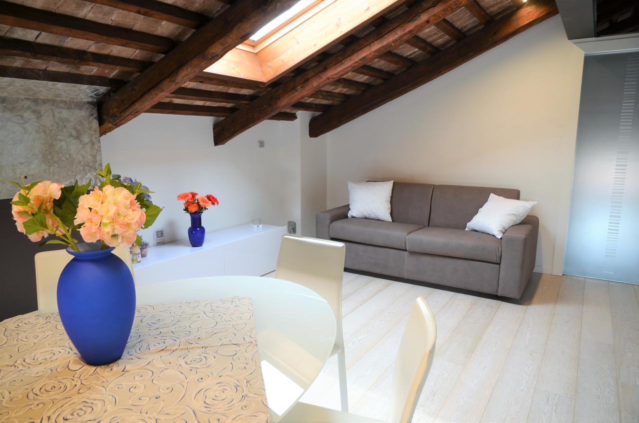 “Al Commercio” Luxury Loft 노알레 외부 사진
