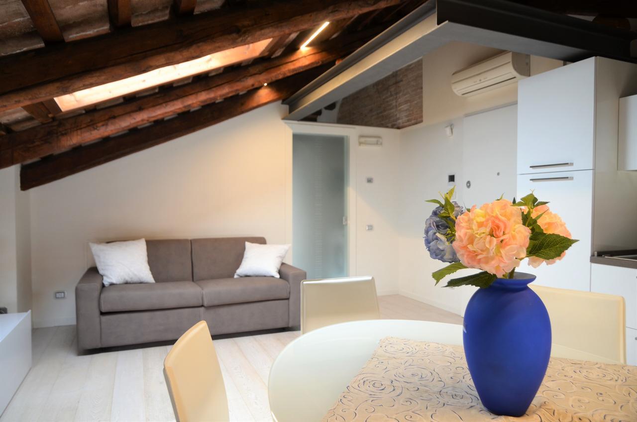 “Al Commercio” Luxury Loft 노알레 외부 사진